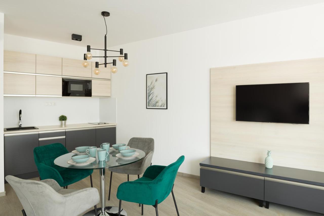 Parizs Garden Apartments Дебрецен Екстериор снимка