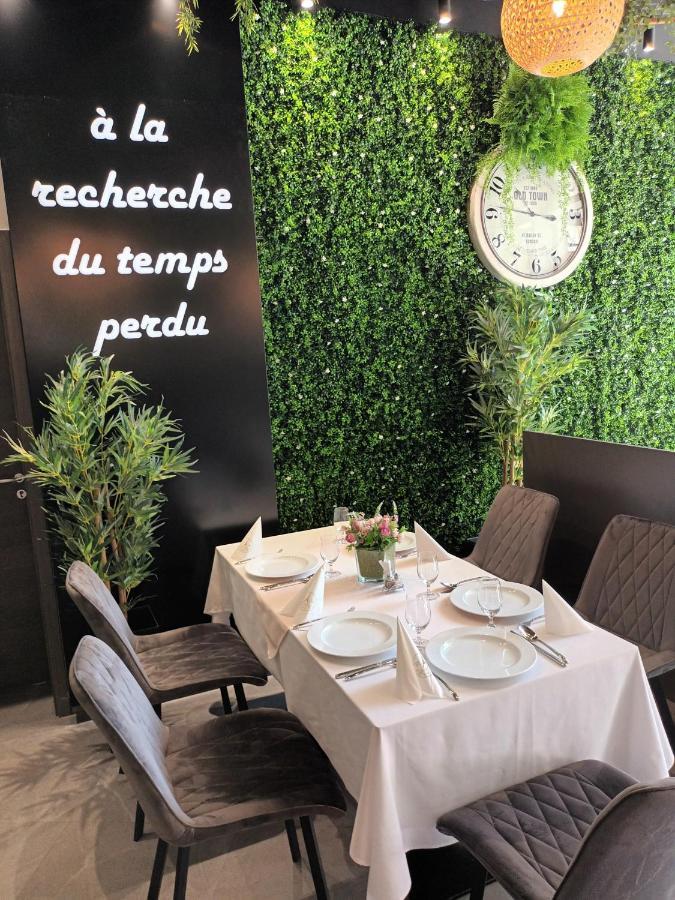 Parizs Garden Apartments Дебрецен Екстериор снимка
